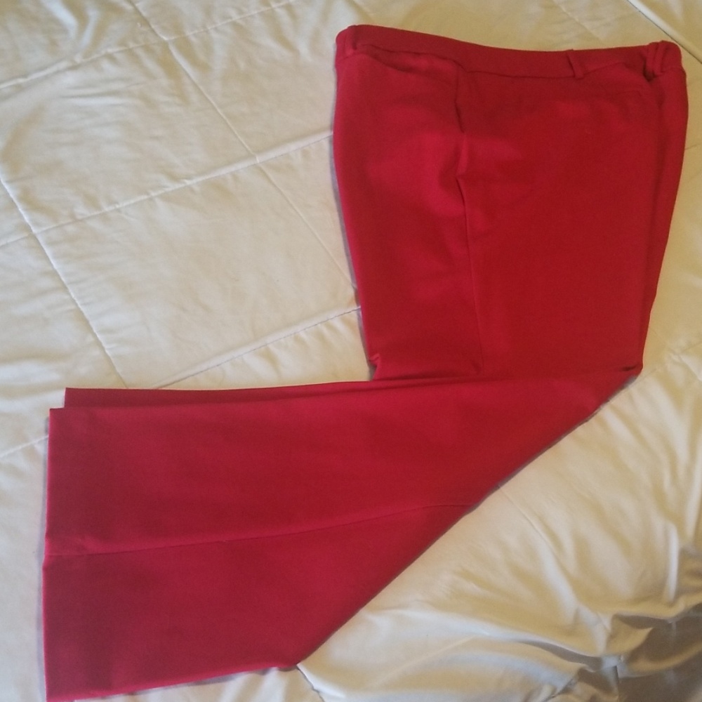 NY&CO deep red stretch dress pants, size 18